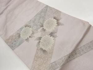 変わり横段に花葉・古典柄模様刺繍名古屋帯